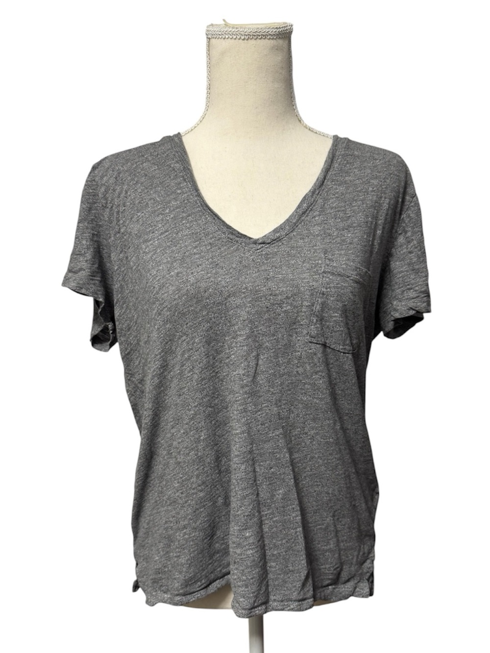 089 MADEWELL Women's Whisper Cotton V-Neck Pocket Tee- Grey, Large - Picture 3 of 9